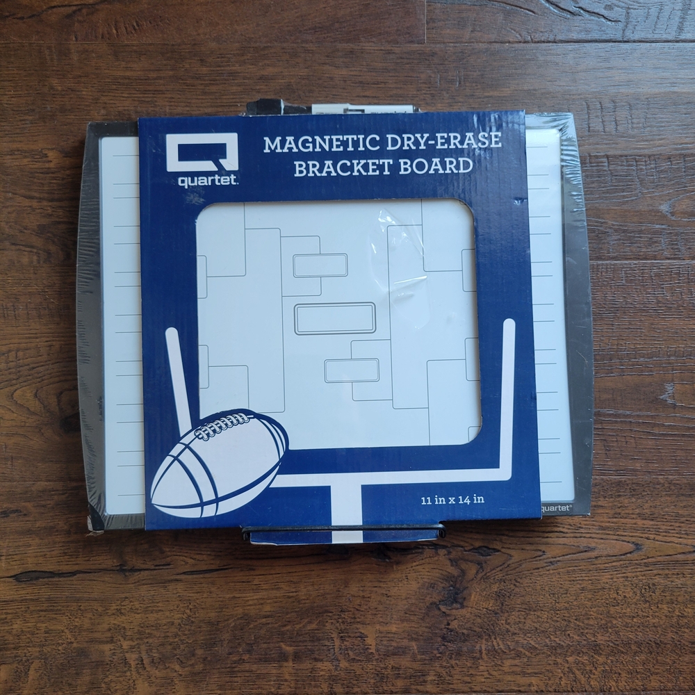 Quartet Magnetic Dry-Erase Bracket Board - White & Navy